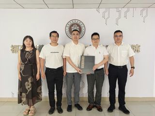 华东师范大学精密光谱科学与技术...